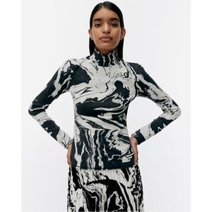 Marimekko Gray & Black Marble Print Lightweight Turtleneck Long Sleeve Top sz S